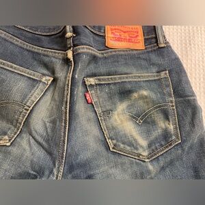 DISTRESSED Levi’s 522 selvage 30 x 32 Leather Patch